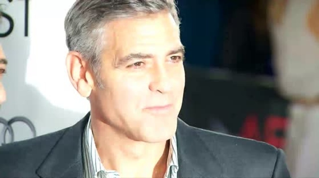 George Clooney fait passer deux lois de protection avant son mariage