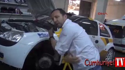 Bakan korumaları rallicileri darp etti