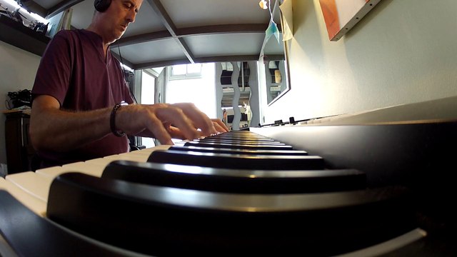 Besame Mucho - Jazz piano version par Luc ESCOLANO