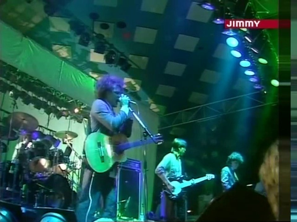 The Cure  -  Piggy in the Mirror   (live,1984)