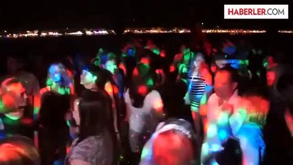 Eğlence Denize Taştı