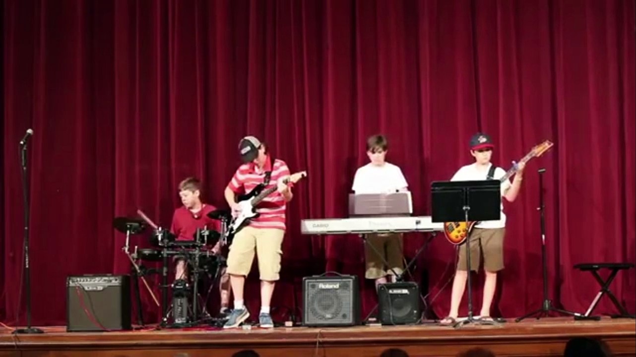 Un gros problème de clavier dans un groupe de rock