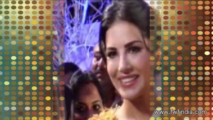 'Sunny Leone' Likes Saree - CHECK OUT