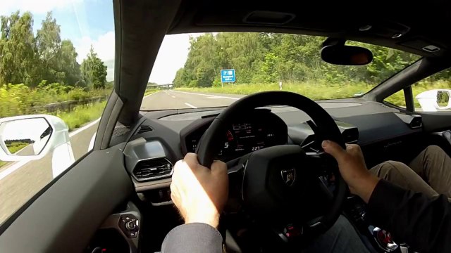 329 km-h in a Lamborghini Huracan @ German Autobahn