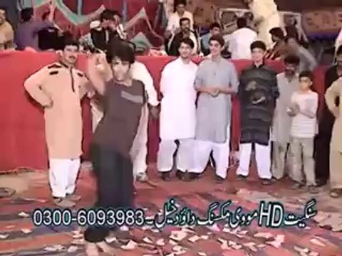 Pakistani boy better than sunny leone