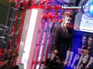 B’day boy Arjun Kapoor joins twitter