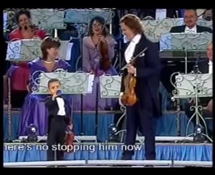 Andre Rieu | 3 year old violinist, Akim Camara