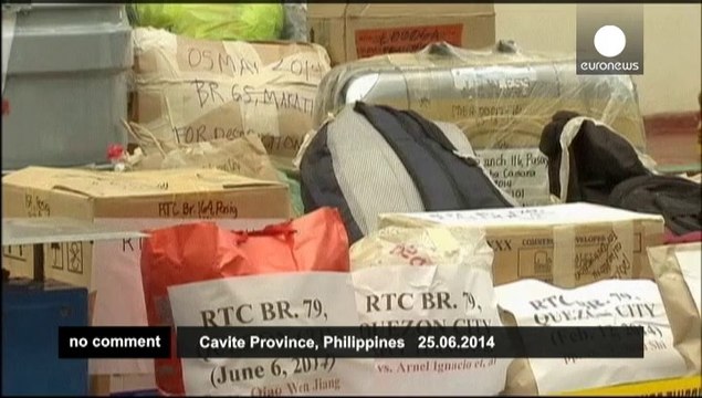 Philippines : 14 million de dollars de drogues en fumée