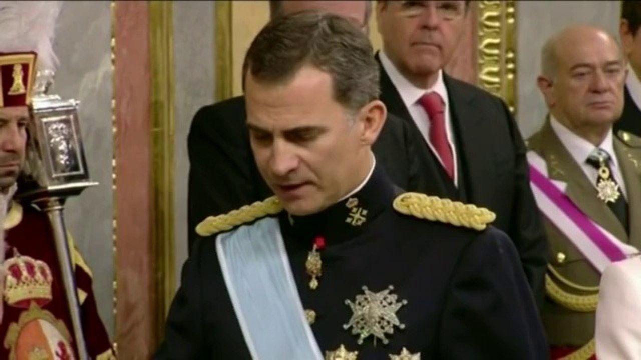 Spain's King Felipe Sworn In (2014)