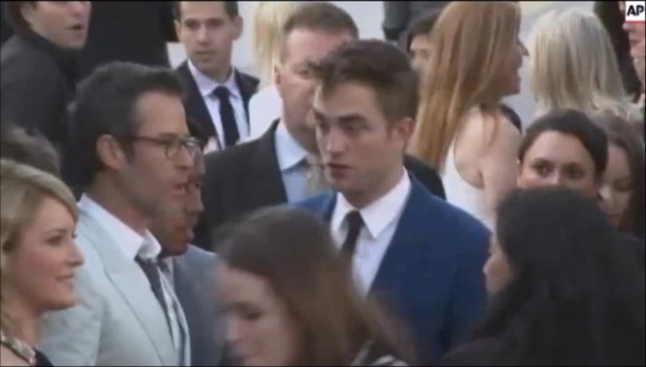 13.06.2014 LA The Rover Press Junket Rob, Guy And David Michôd Interview With Associated Press #4