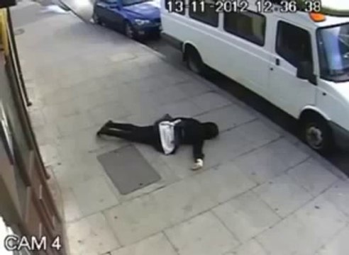 مسلمانوں کو دہشتگرد کہنے والے ان درندوں کا اصل چہرہ دیکھیں۔