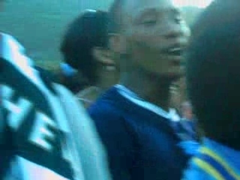 Fuckly & Riddla-Le loup Live