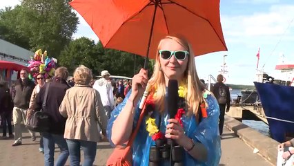 Kieler Woche 2014 - Mit Schirm, Charme und Sonnencreme