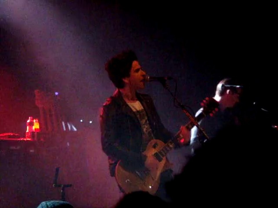 Stereophonics - The Bartender and the Thief