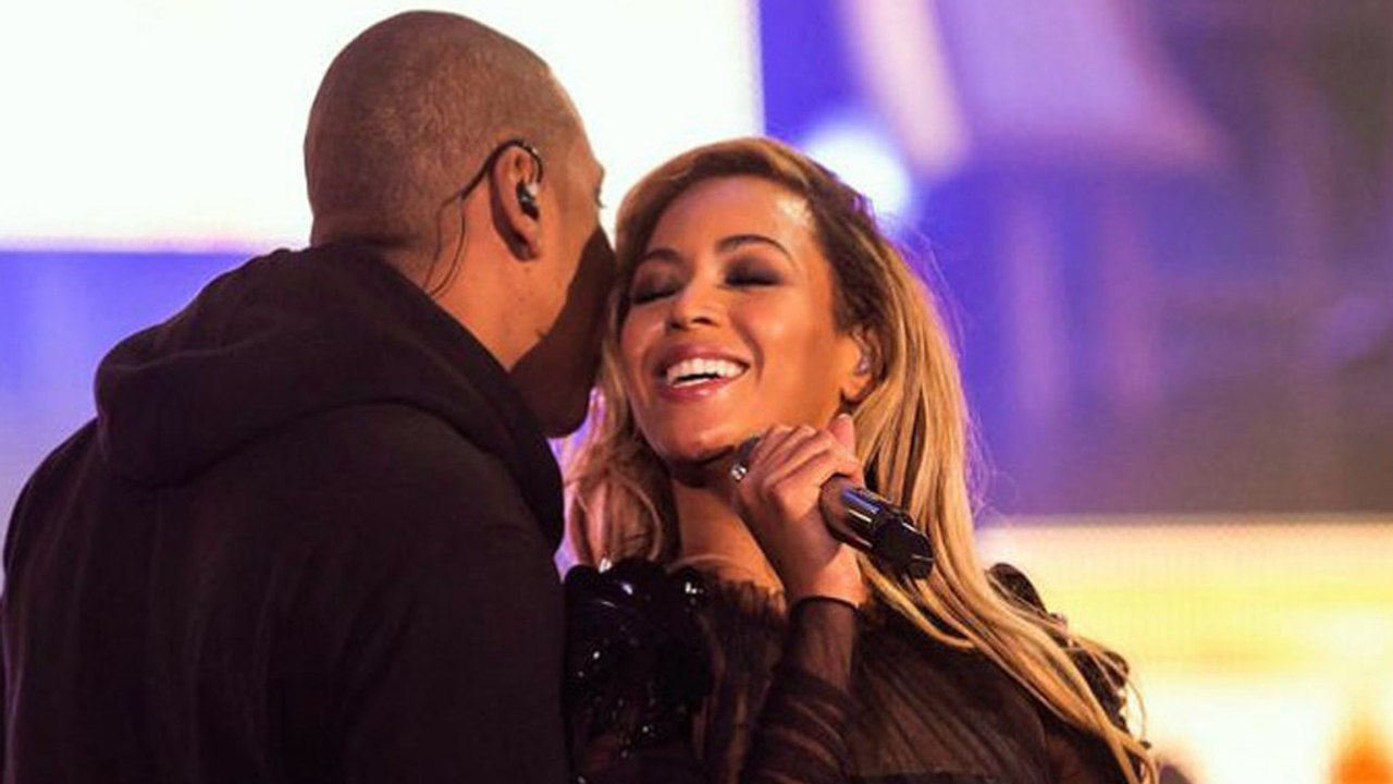 Beyonce and Jay Z Show Wedding Video at On The...