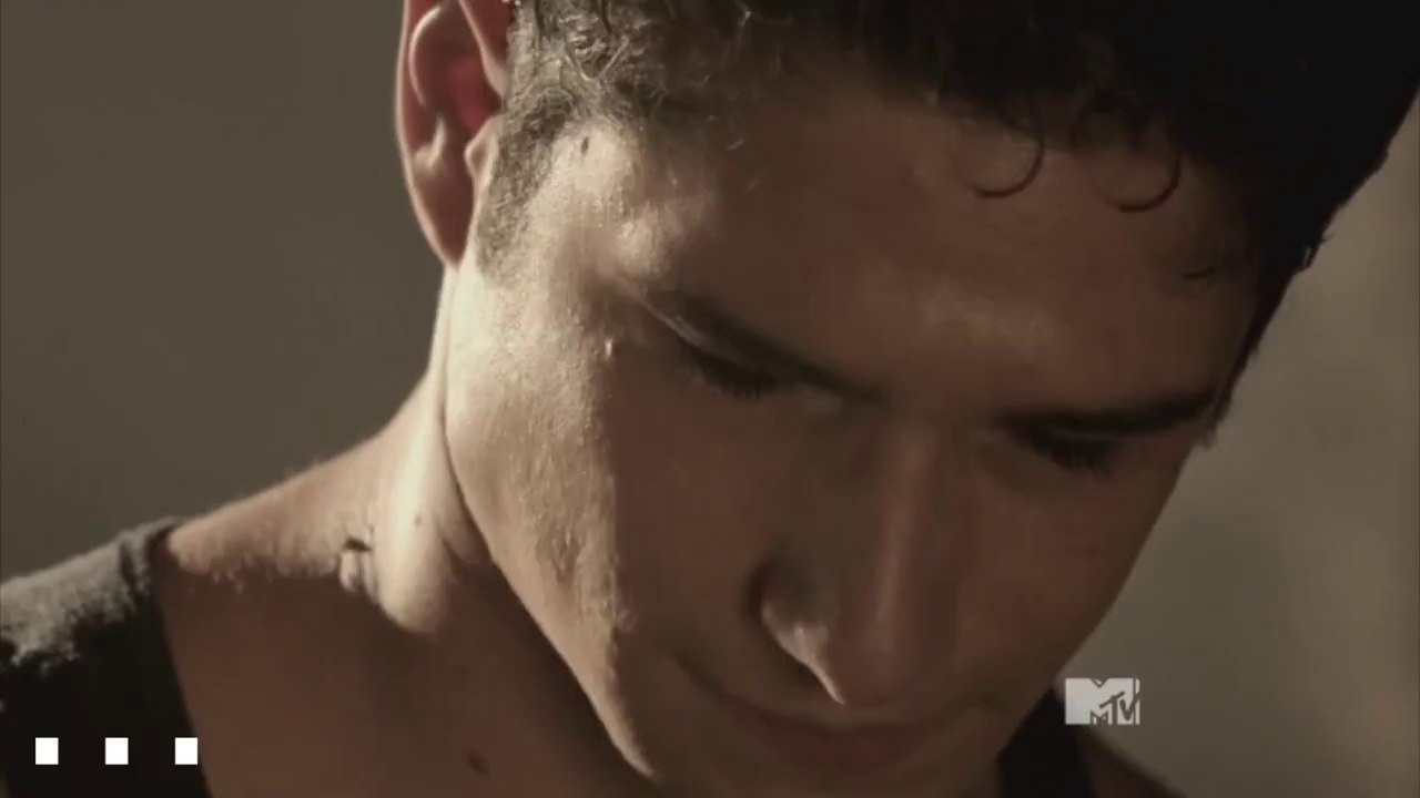 Teen Wolf 4x01 Say the name Scott