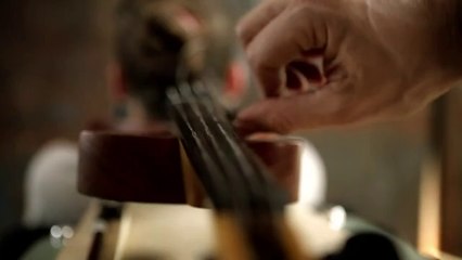 Saçları Keman, Kaşların Mildir Yarim!