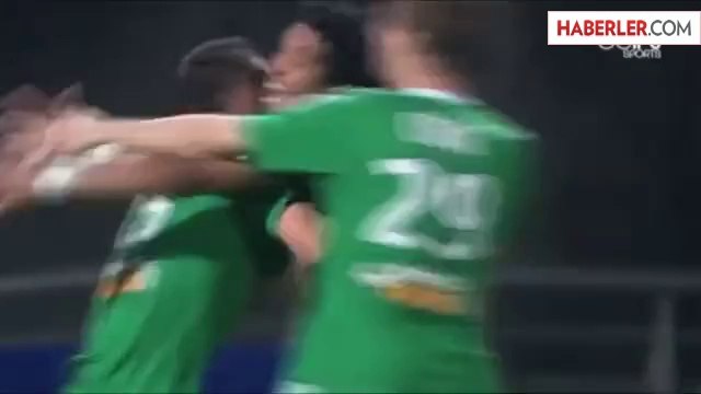 Mevlüt Erdinç, Galatasaray Adası'nda Yemek Yedi