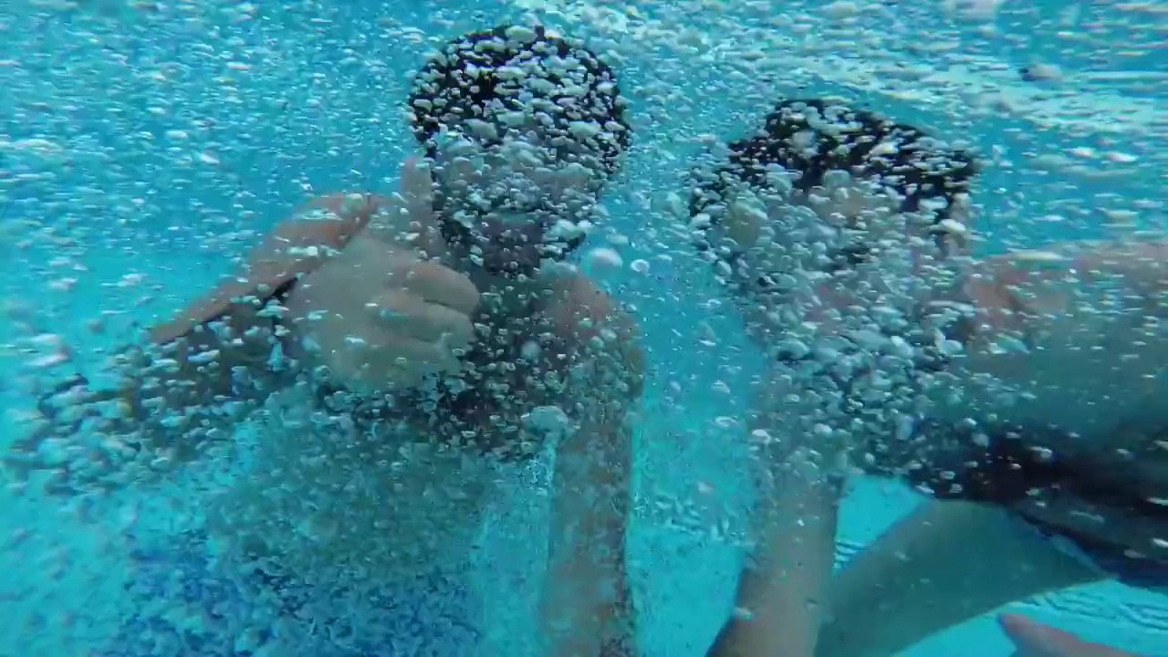 Manu et Niko du web s'amusent encore avec la Go Pro !