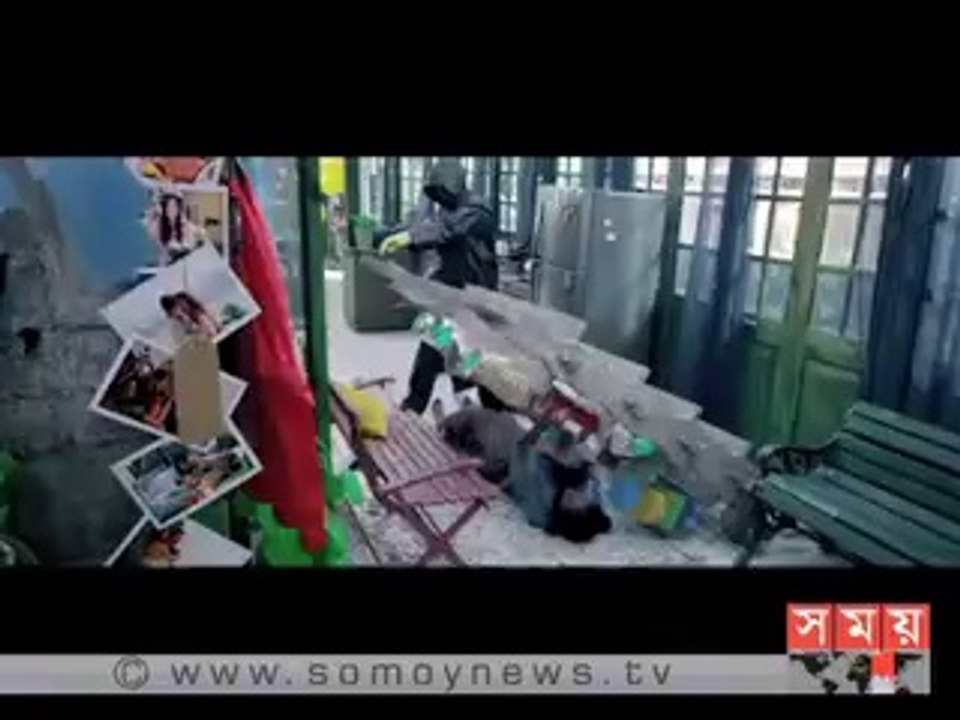 মুম্বাই ছবি পাড়ায় হিট 'এক ভিলেন'