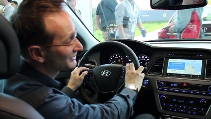 Android Auto, prima prova e dimostrazione dal vivo