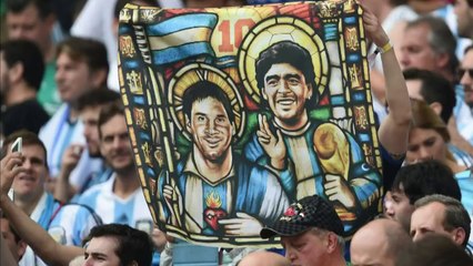 Brazilian fans go wild for Neymar