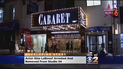 Shia LaBeouf arrêté en plein théâtre !