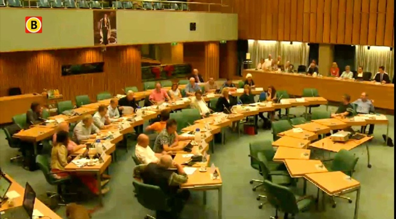 Consternatie over 'kutwijf' in Tilburgse raad