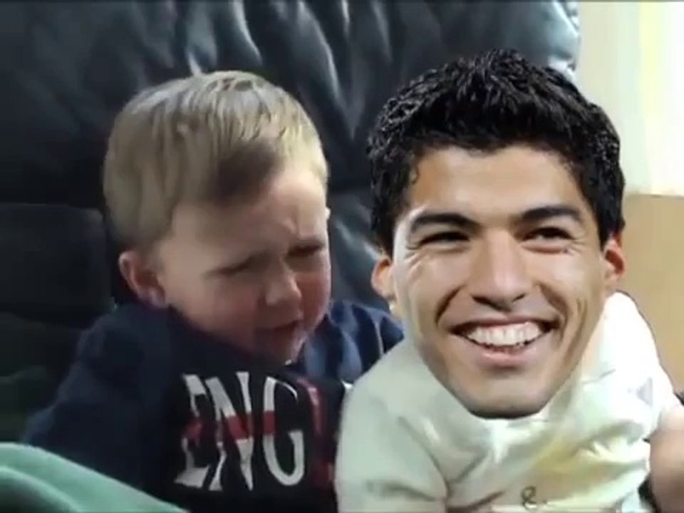 Suarez a mordu mon doigt mdr ! a voir