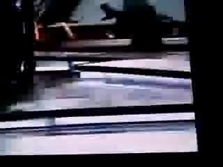 Hadise - şarkısı - Düm Tek Tek