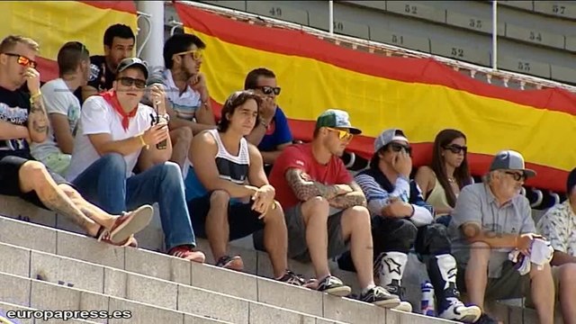 Espectaculares saltos y acrobacias de motocross freestyle