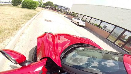 Alfa Romeo 4C - Walkaround - Exterior e interior