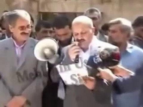 Müslüman Uyuma - Sloganını Unutan Adam