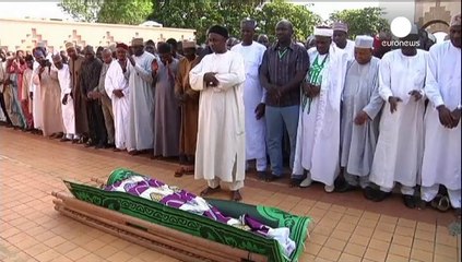 Attentat d'Abuja : Goodluck Jonathan au chevet des blessés