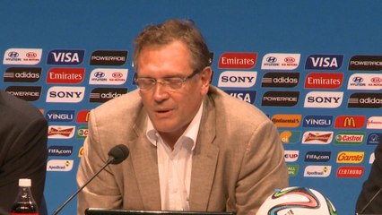 Valcke: "Suarez ha bisogno di essere curato"