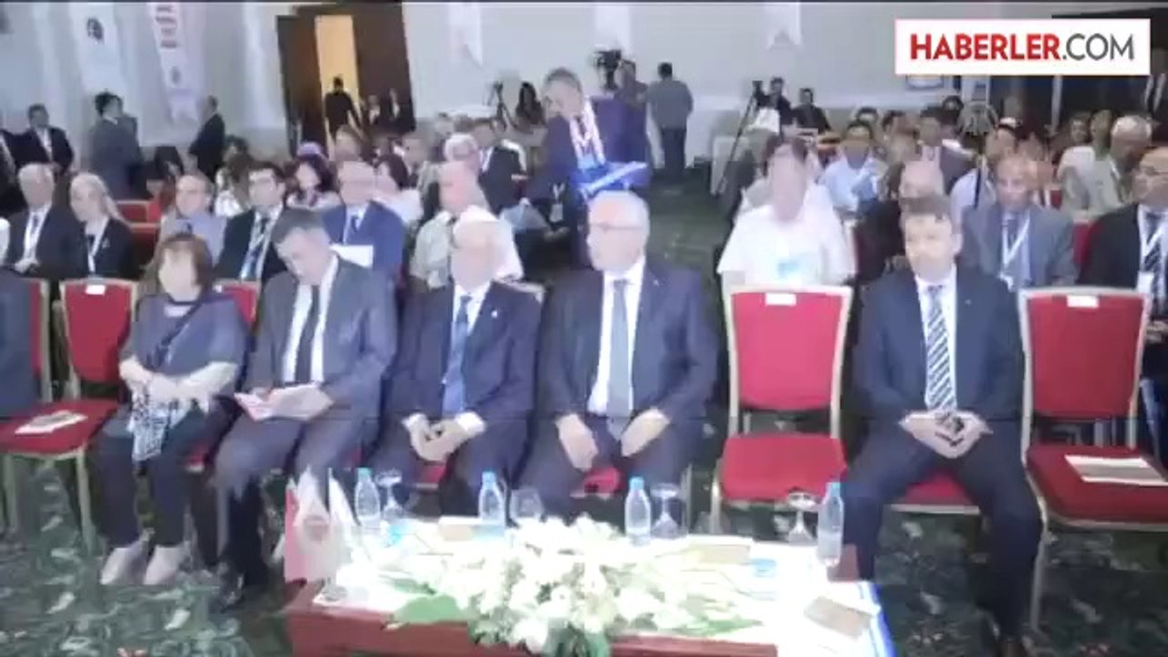"Dünya Uygarlığı İçinde Türk Uygarlığı Tarih ve Dil Meseleleri Kurultayı" -