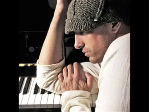 Daniel Powter - Bad Day (Lyrics / Paroles)