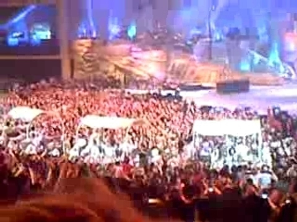 CLIP0156