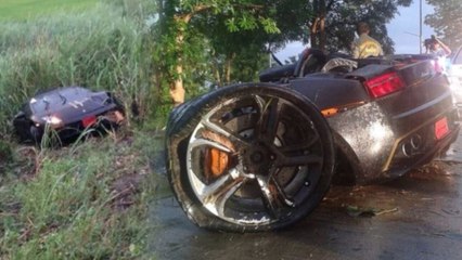 Speeding Lamborghini Splits in Half, Driver Unhurt