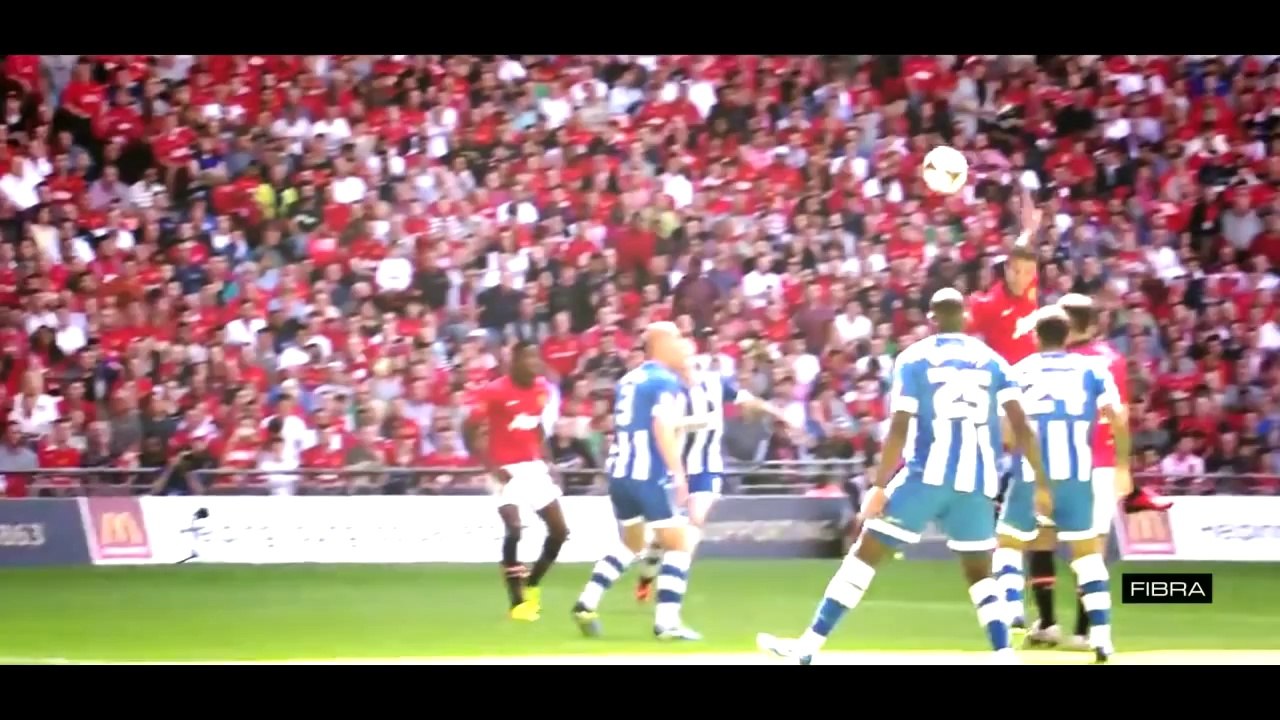 Robin Van Persie ● The Flying Dutchman - Skills _ Goals 2014