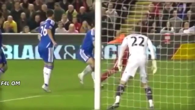 Relembre outras jogadas sujas de Luis Suárez