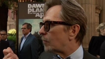 Gary Oldman talks humans versus apes at Dawn of the Planet of the Apes premiere