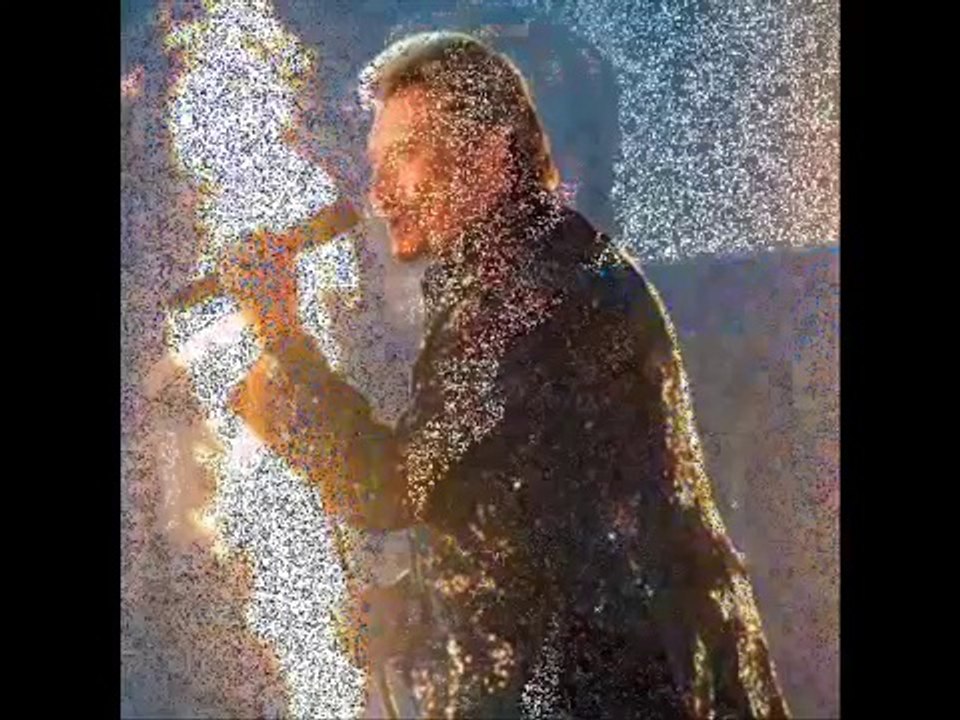 JOHNNY HALLYDAY - MARIE (Concert au Stade de France 2009)