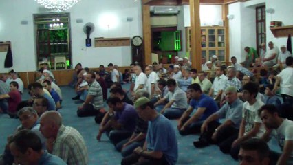 BANDIRMA TERAVİHTE CAMİLERE SIĞMADI