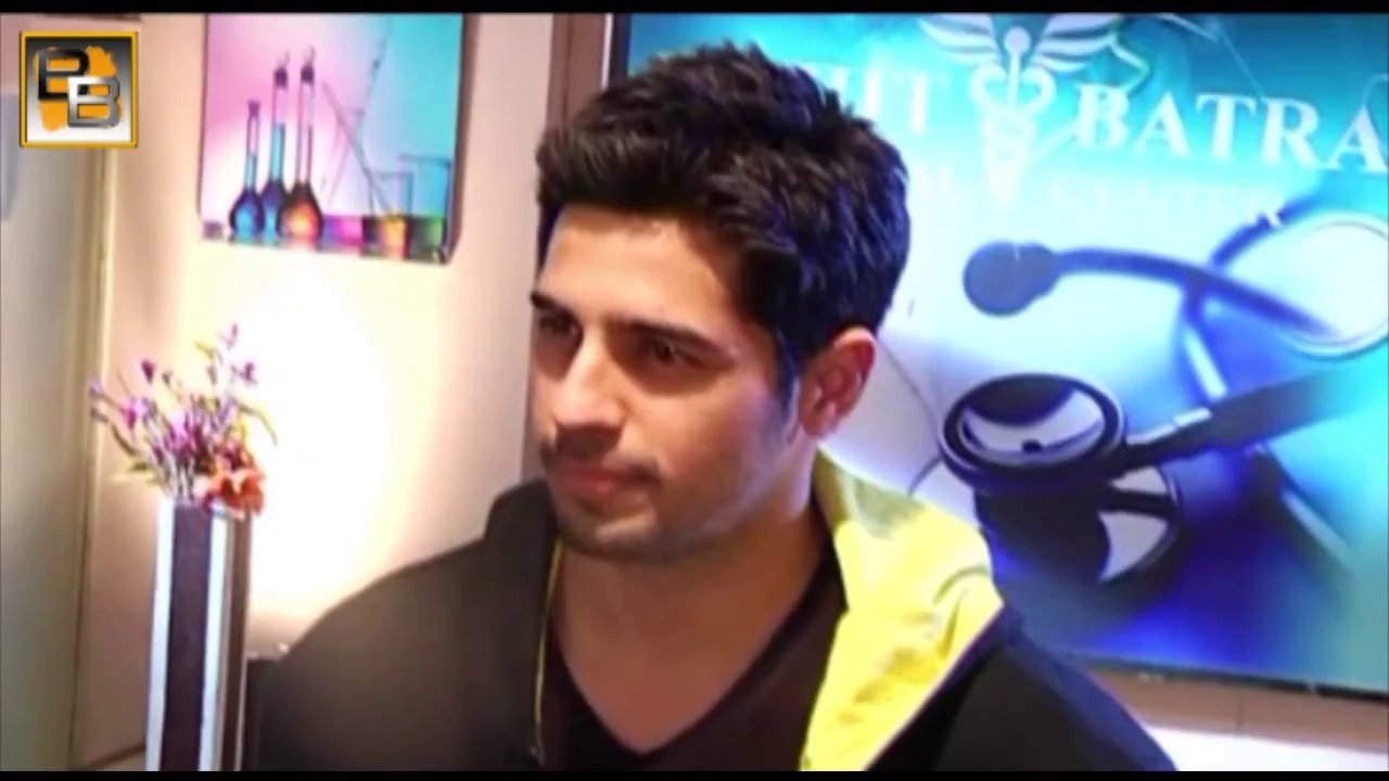 Ek Villain Movie Review: Ritiesh Deshmukh IMPRESSES & HOW!