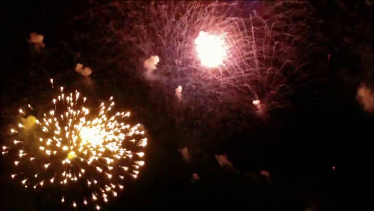 FEUX DE LA SAINT JEAN AU LAC DE BEAULIEU A MONTEUX 2012