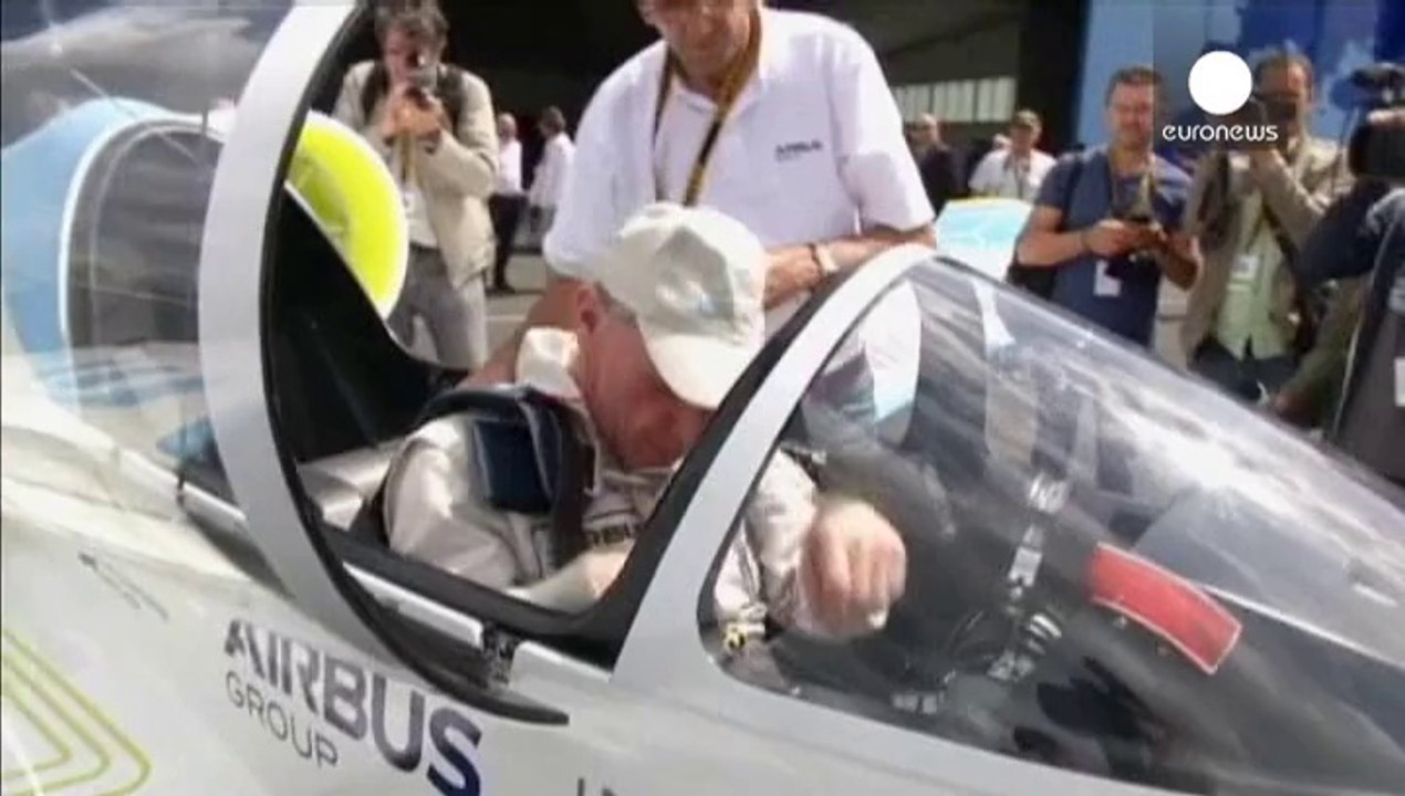 Electric aircraft takes flight