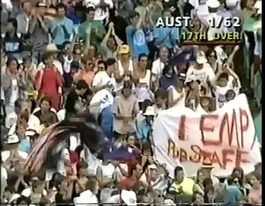 Allan Border vs WASIM AKRAM - CRACKING DRIVE_SLASH vs Pakistan 1988 MCG