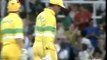 BIGGEST SIX at the SCG - Simon O'Donnell smacks it high and long vs Pakistan 1989