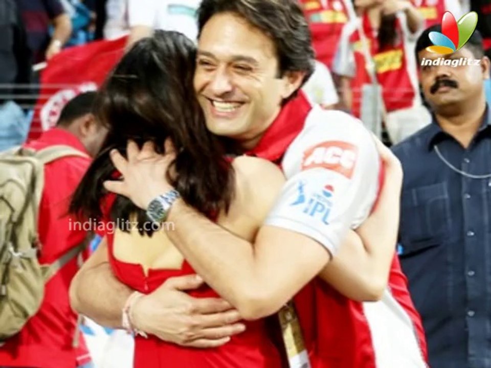 SHOCKING NEWS: Preity Zinta Molested, Abused By Ex Boyfriend!! | Hot Bollywood News | Ness Wadia